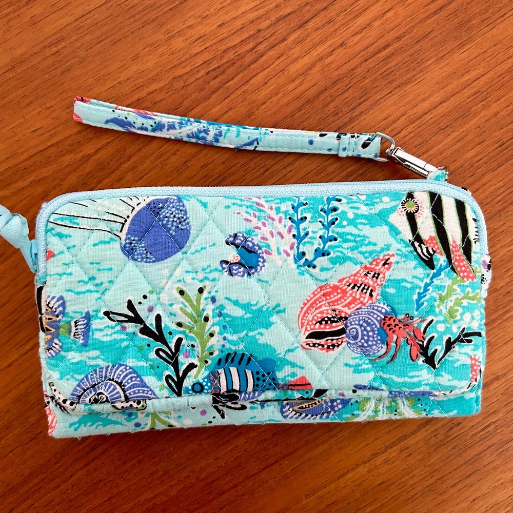 Vera Bradley Wristlet and Crossbody Wallet Ocean Print